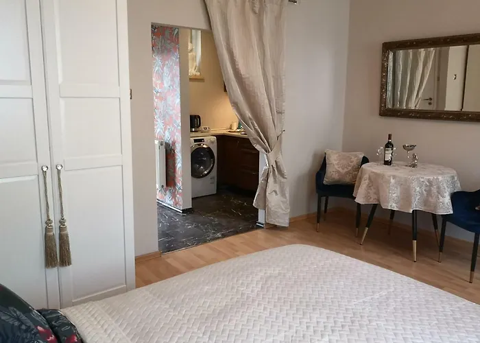 Wiezienna Monkeys * Wroclaw